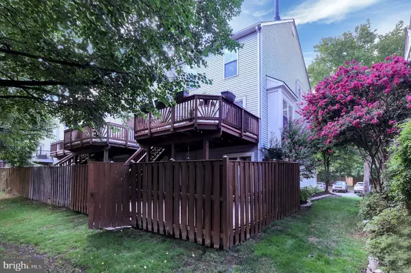 45616 WHITCOMB SQ, Sterling, VA 20166