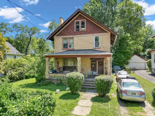 5617 Arnsby Pl, Cincinnati, OH 45227