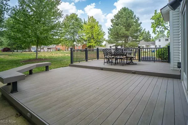 6554 Beechwood DR, Independence, OH 44131