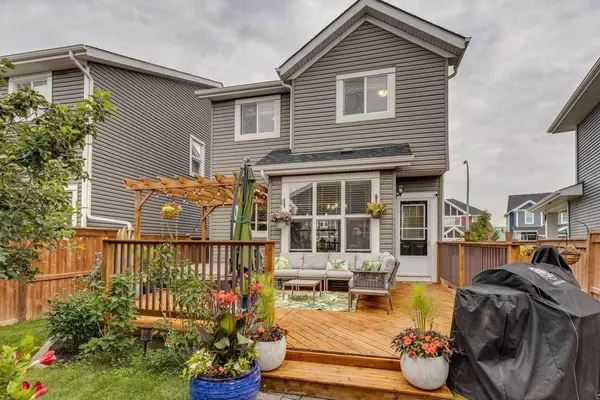 675 River Heights CRES, Cochrane, AB T4C 0R7