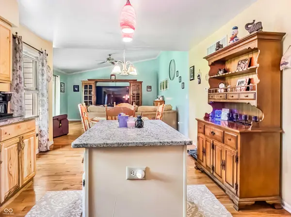 9801 Brann RD, Poland, IN 47868