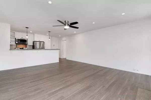 1801 Diamond St #3-219, San Diego, CA 92109