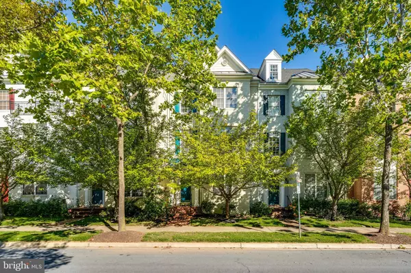 1642 PICCARD DR, Rockville, MD 20850