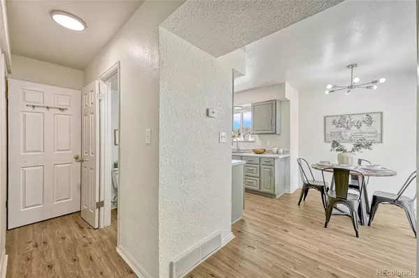 24 Pineridge CT, Pueblo, CO 81001