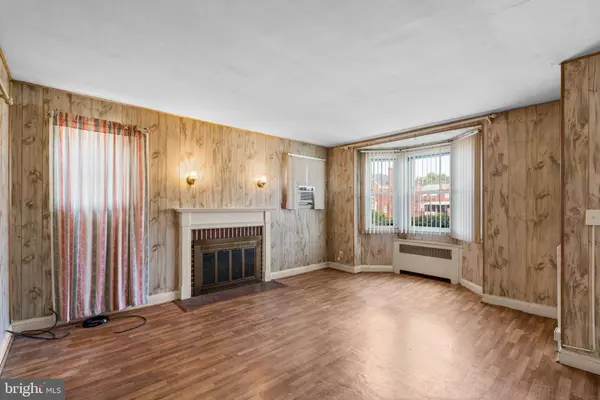 1601 KINGSWAY RD, Baltimore, MD 21218