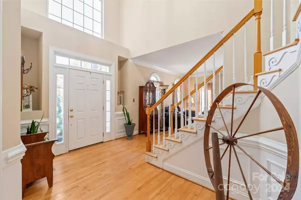 6120 Abergele LN, Matthews, NC 28104