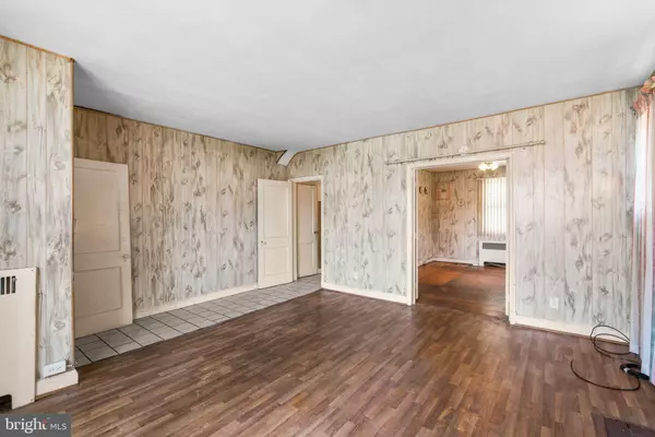 1601 KINGSWAY RD, Baltimore, MD 21218