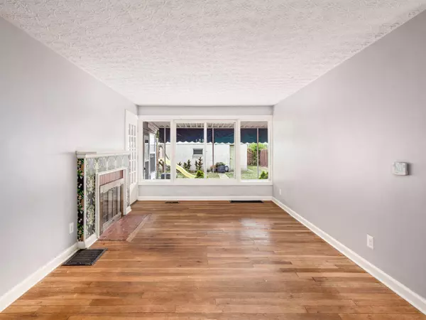 335 Binns Boulevard, Columbus, OH 43204