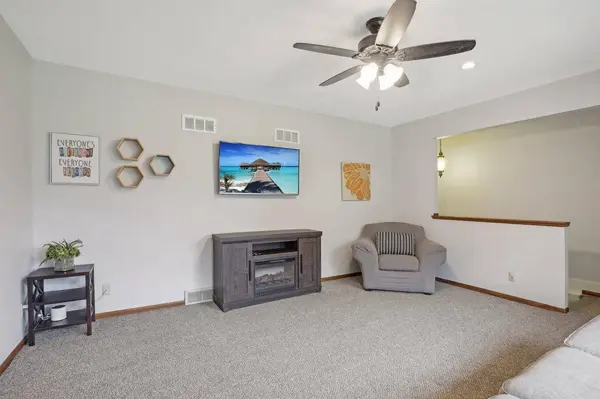 4533 Oak Springs Circle, Deforest, WI 53532