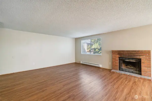 220 E 36th ST, Tacoma, WA 98404