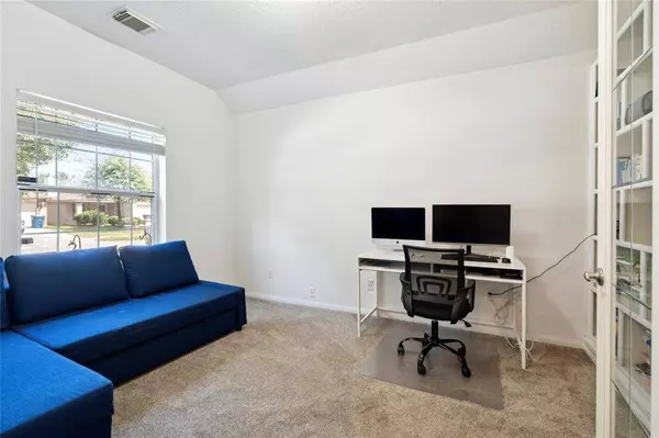 1815 Rock Ridge DR, Houston, TX 77049