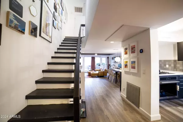 4327 N 28TH Street #104, Phoenix, AZ 85016