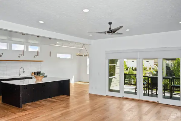 15087 Pinehurst Way, Caldwell, ID 83607-7623