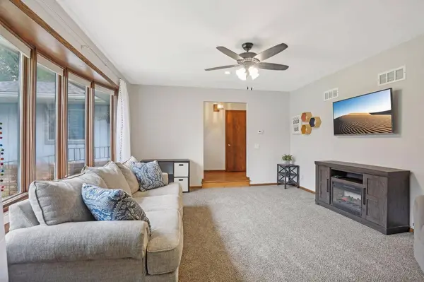 4533 Oak Springs Circle, Deforest, WI 53532