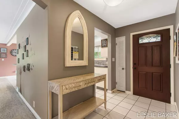 104 Country Club Road, Holland, MI 49423