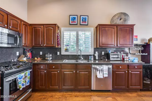 16185 W VALE Drive, Goodyear, AZ 85395