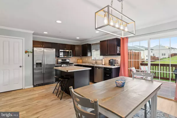 350 WEATHERSTONE DR, New Cumberland, PA 17070