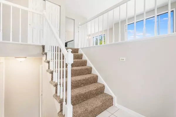 2091 Windward Lane, Hanover Park, IL 60133