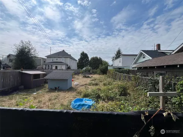 1209 S Cushman AVE, Tacoma, WA 98405