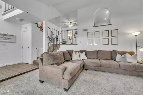 572 Rosewood AVE, Camarillo, CA 93010