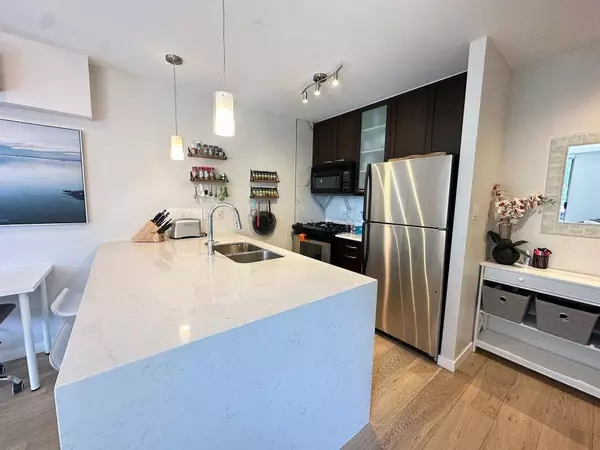 989 RICHARDS ST #508, Vancouver, BC V6B 6R6