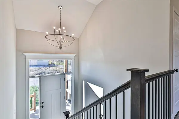 2313 NW Megan DR, Grain Valley, MO 64029