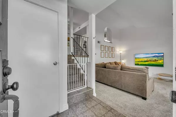 572 Rosewood AVE, Camarillo, CA 93010