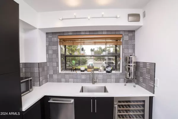 4327 N 28TH Street #104, Phoenix, AZ 85016