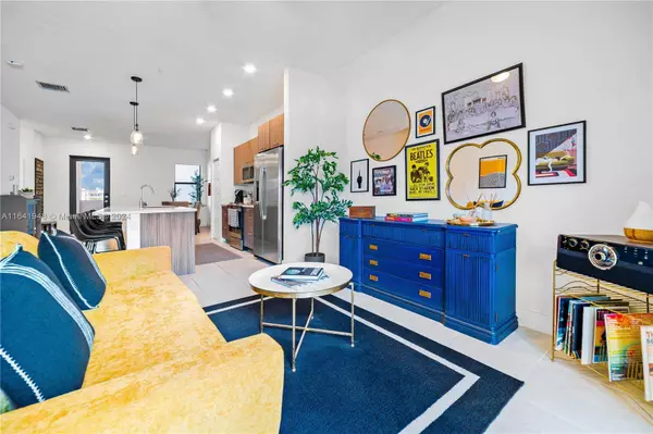 7915 NW 104th Ave #24, Doral, FL 33178