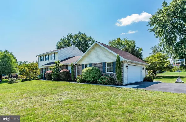 1620 AIRPORT DR, Mechanicsburg, PA 17050