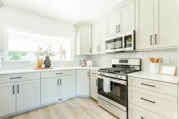 4743 S RAINBOW DR E, Salt Lake City, UT 84107