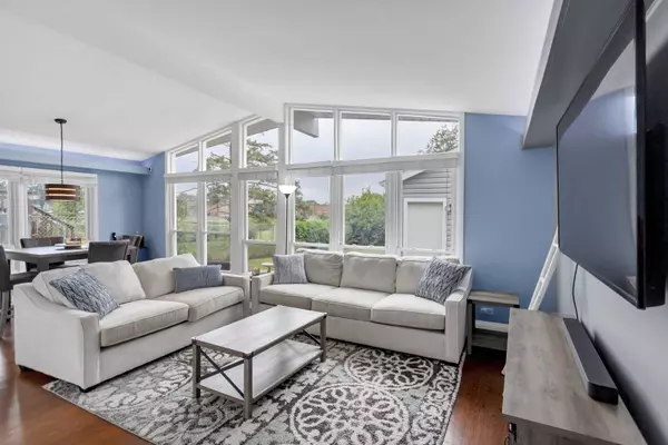 512 S Park RD, Lombard, IL 60148