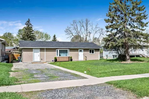 77 2 ST SE, High River, AB T1V 1G6