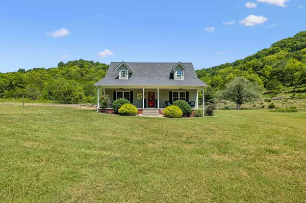 6 Rose Ln, Elmwood, TN 38560