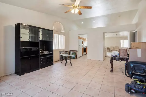 6664 Rutgers Drive, Las Vegas, NV 89156