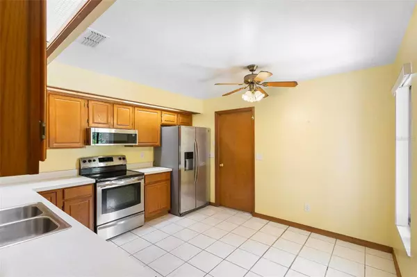 1884 E NORMANDY BLVD, Deltona, FL 32725