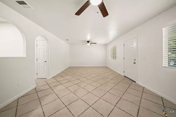 334 I St, Brawley, CA 92227