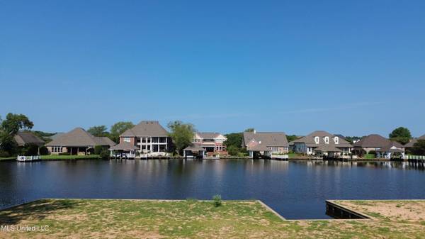 1413 Caroline Pointe Boulevard, Madison, MS 39110