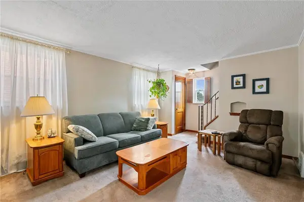 3228 Villawood Ave, Pittsburgh, PA 15227