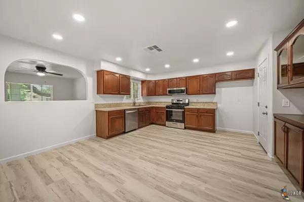 334 I St, Brawley, CA 92227