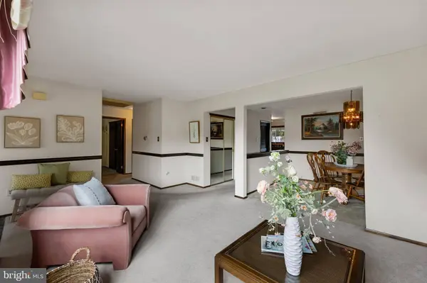 59 BOOTHBY DRIVE, Mount Laurel, NJ 08054