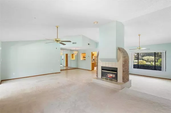 1884 E NORMANDY BLVD, Deltona, FL 32725