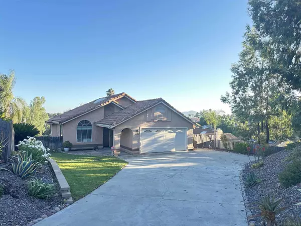 913 Sonia Pl, Escondido, CA 92026