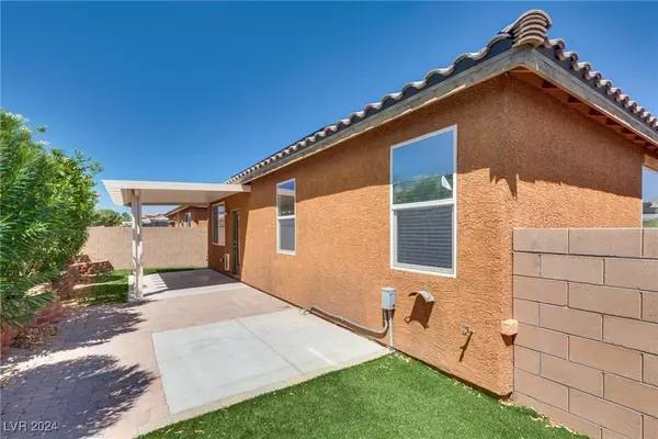 157 Leaf Tree Avenue, Henderson, NV 89011