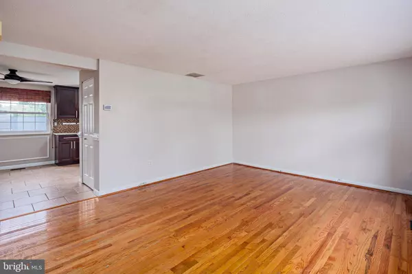 21 VALLEY PARK CT, Damascus, MD 20872