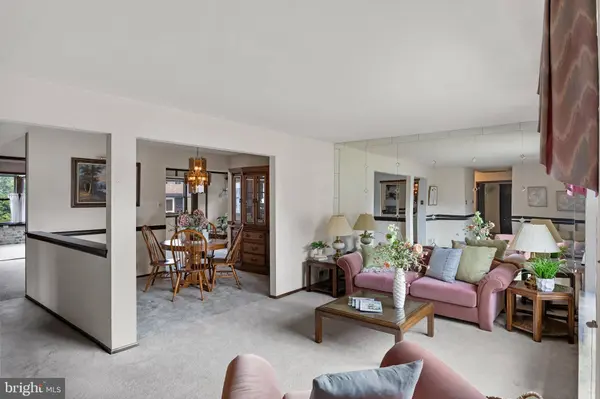 59 BOOTHBY DRIVE, Mount Laurel, NJ 08054