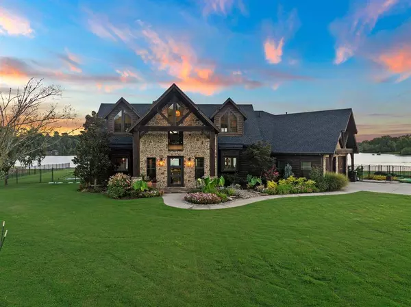 488 Pleasant View Road, Winnsboro, TX 75494