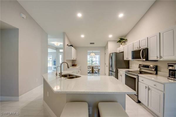 2702 SW 28th AVE, Cape Coral, FL 33914