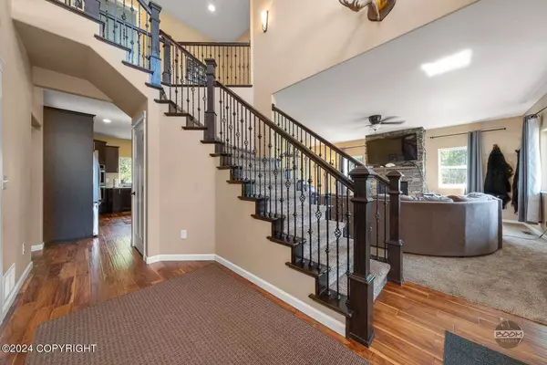 955 W Moose Park DR, Wasilla, AK 99623