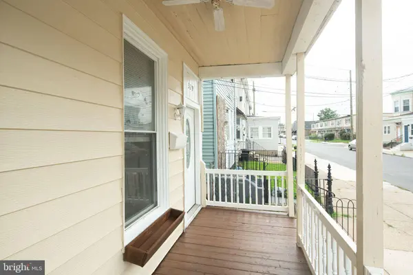 329 HUDSON ST, Gloucester City, NJ 08030